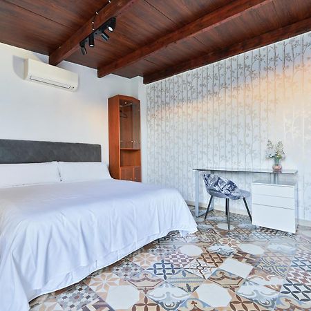 Sun-Kissed Getaway Apartment Malaga Exterior photo