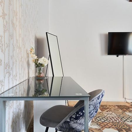 Sun-Kissed Getaway Apartment Malaga Exterior photo