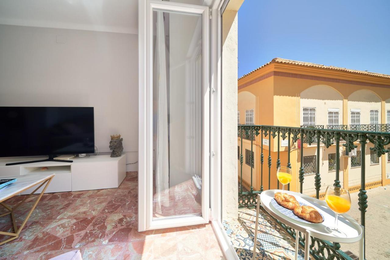 Sun-Kissed Getaway Apartment Malaga Exterior photo