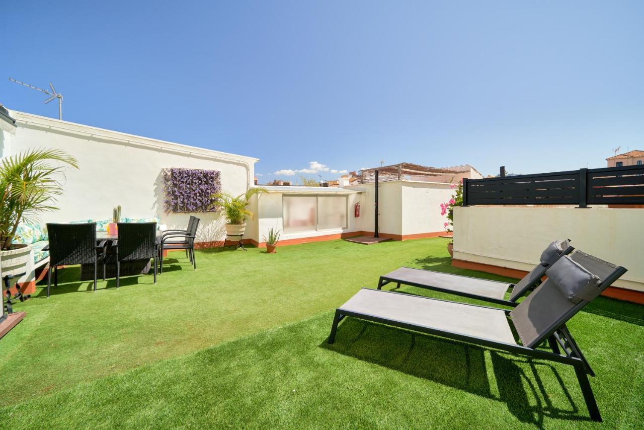 Sun-Kissed Getaway Apartment Malaga Exterior photo