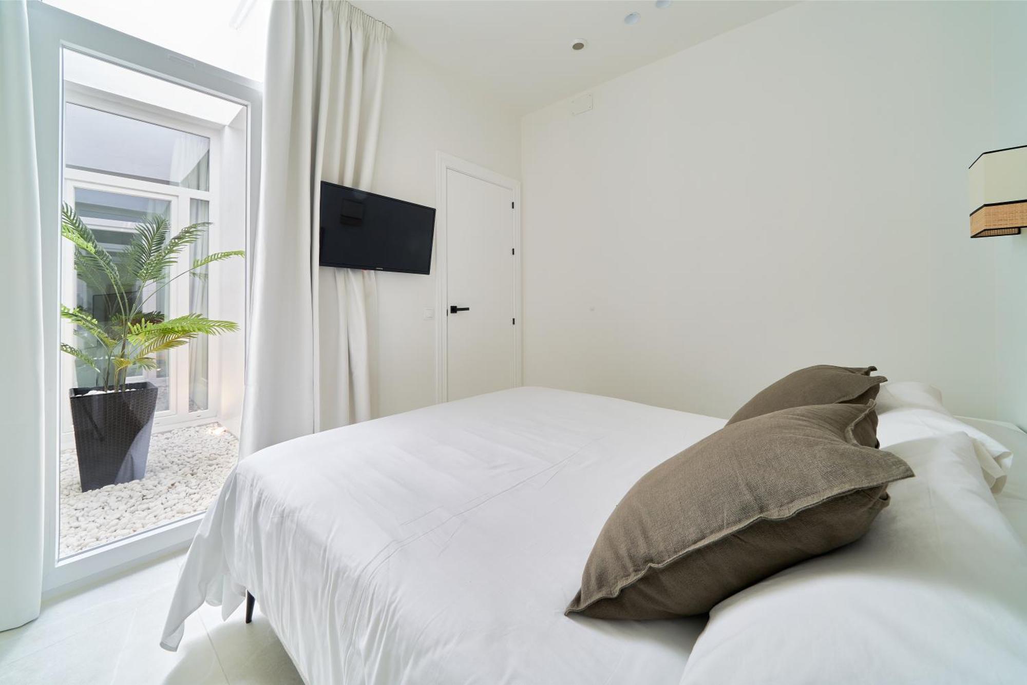 Sun-Kissed Getaway Apartment Malaga Exterior photo