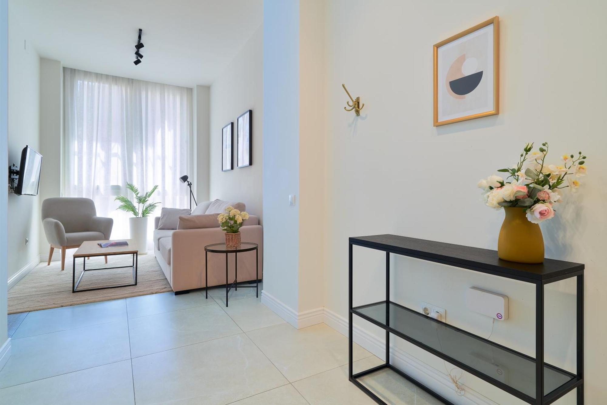 Sun-Kissed Getaway Apartment Malaga Exterior photo