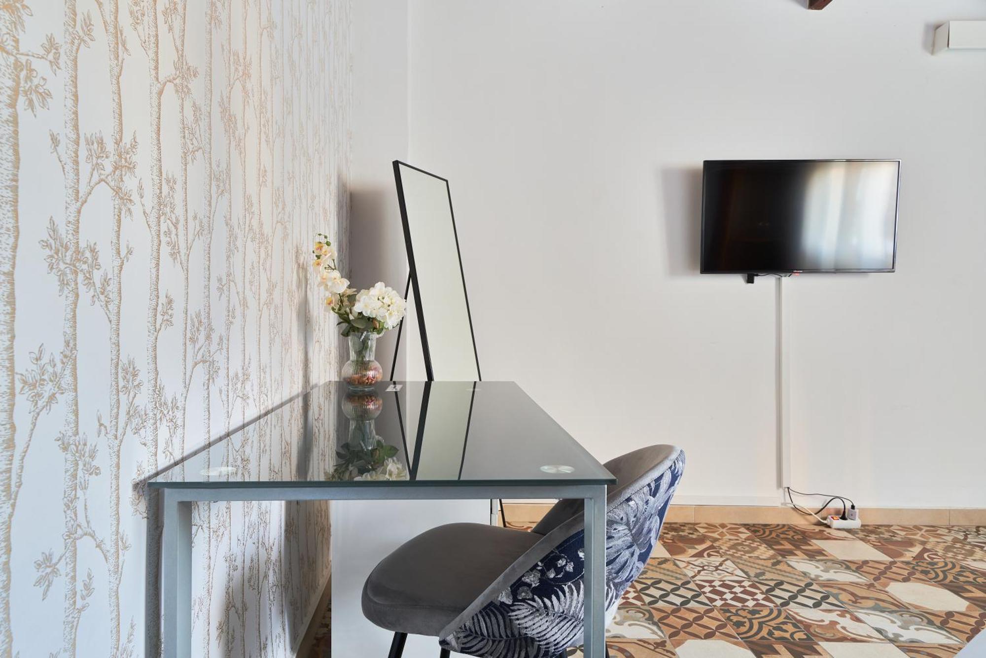 Sun-Kissed Getaway Apartment Malaga Exterior photo