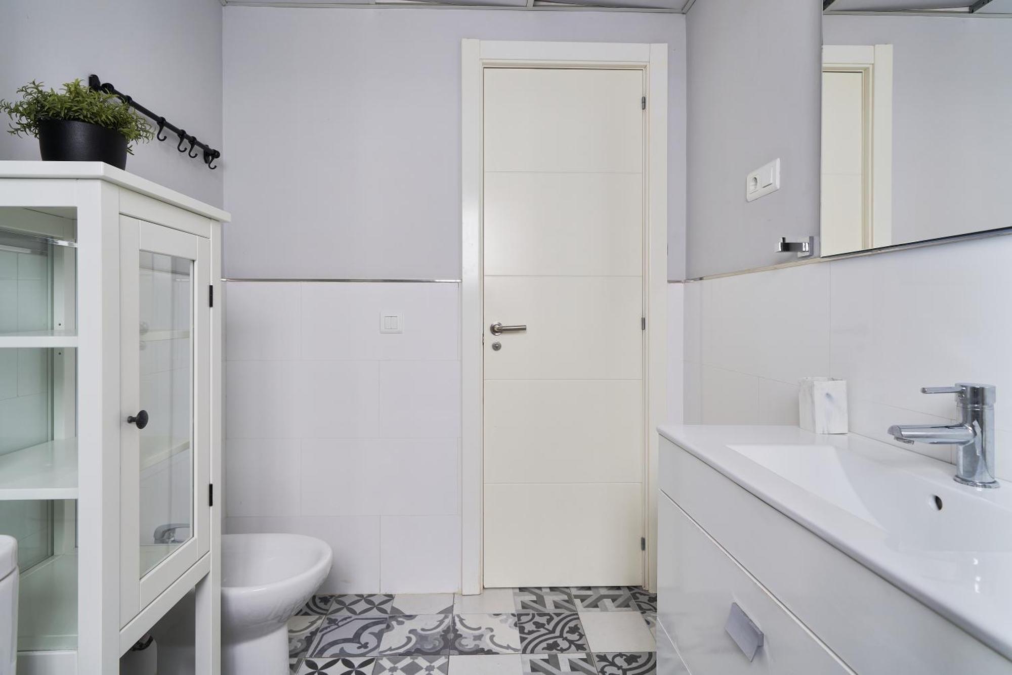 Sun-Kissed Getaway Apartment Malaga Exterior photo